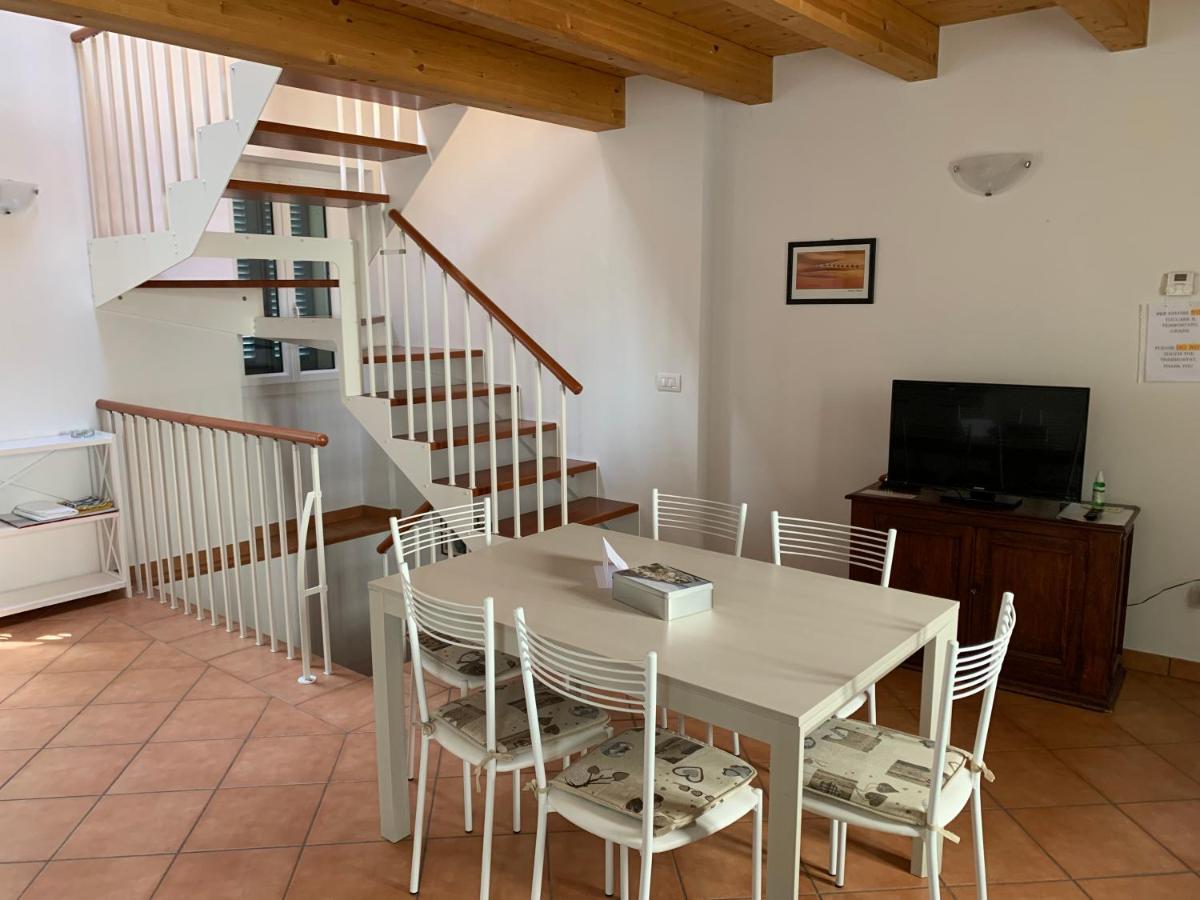 Al Castello Lägenhet Dervio Exteriör bild