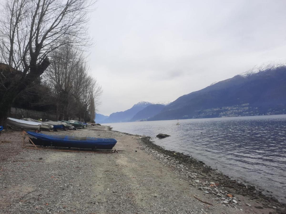 Al Castello Lägenhet Dervio Exteriör bild