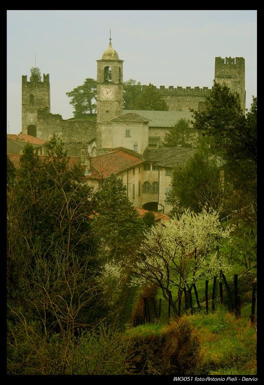 Al Castello Lägenhet Dervio Exteriör bild