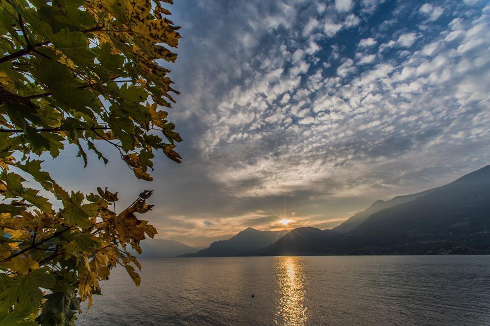 Al Castello Lägenhet Dervio Exteriör bild